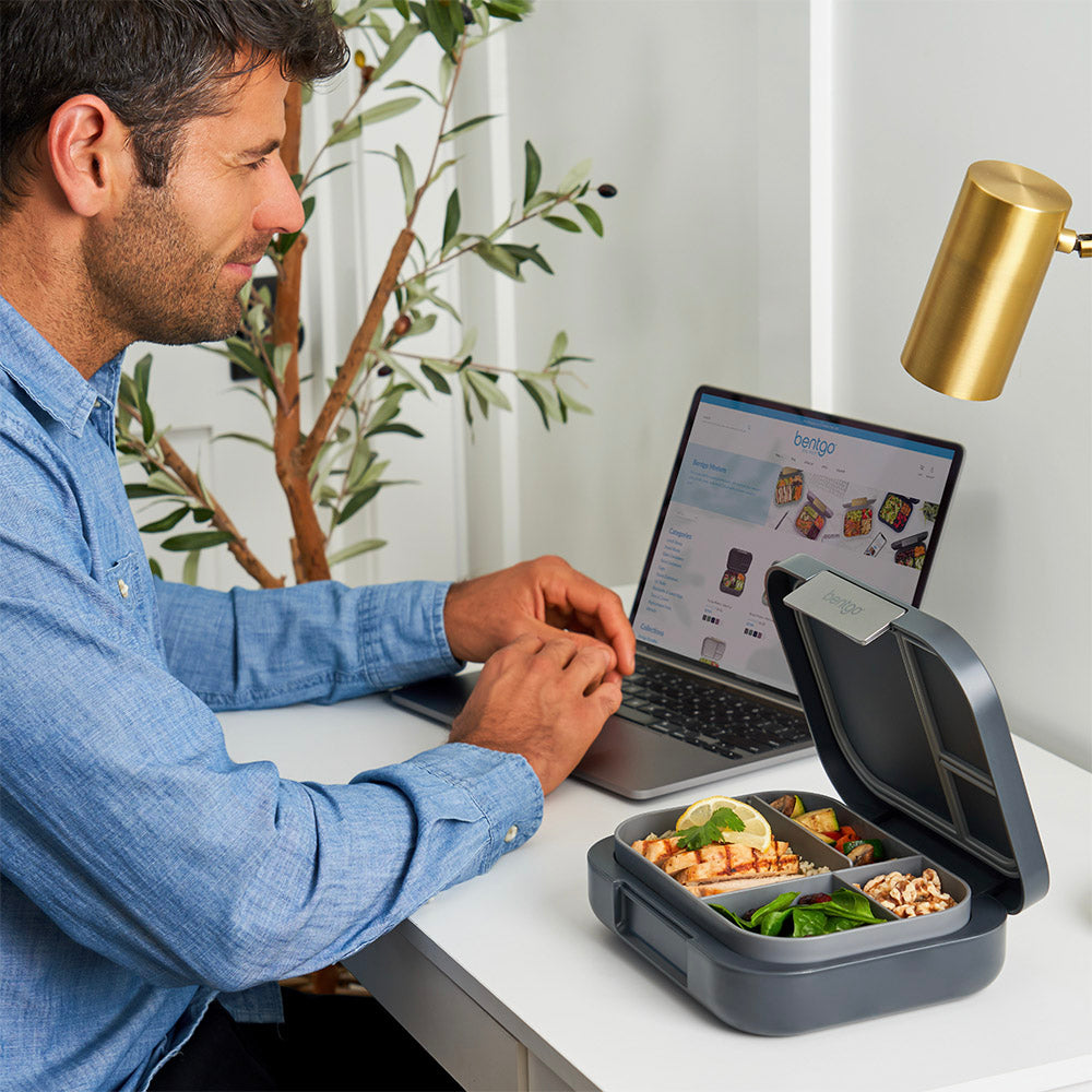 bentgo-modern-lunch-box-and-snack-cup-w3 BGMDNBDL-DG_4.jpg